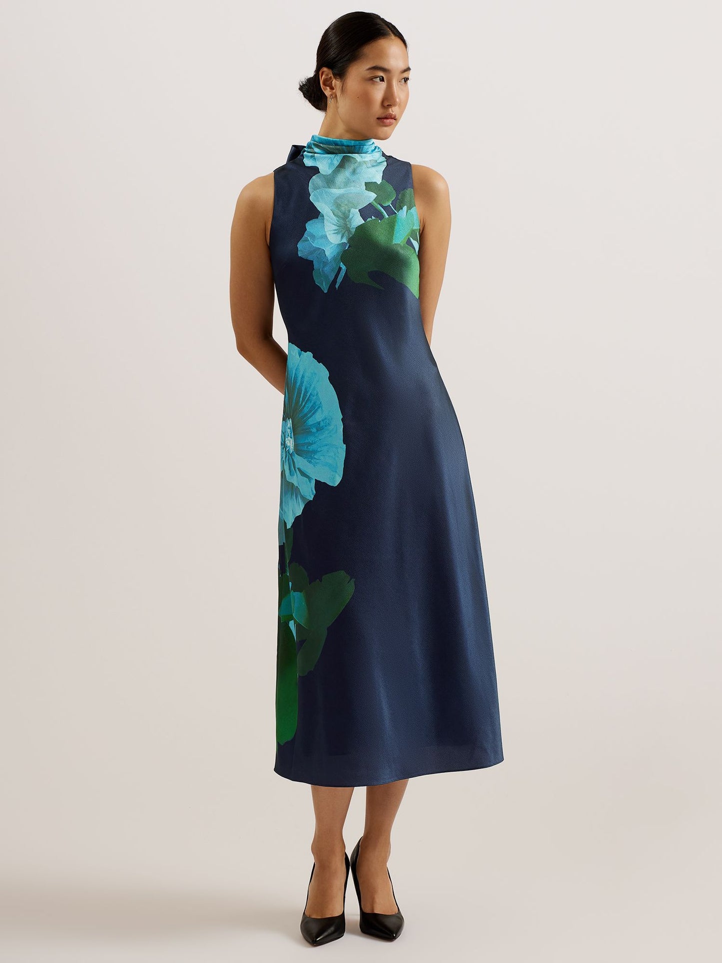 TIe-Neck Midi Dress