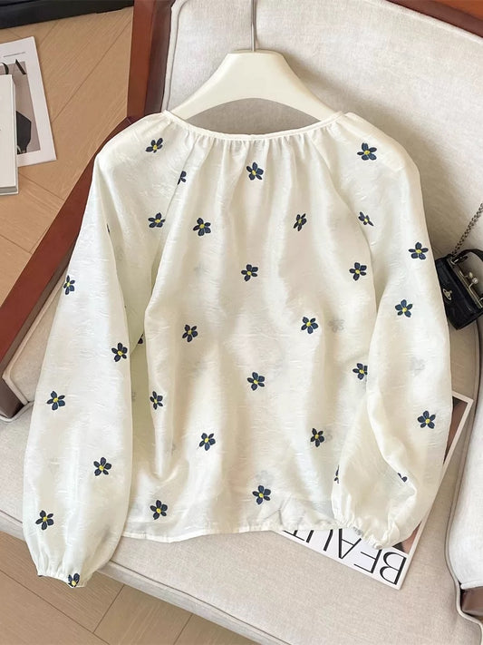 Embroidered Loose Top