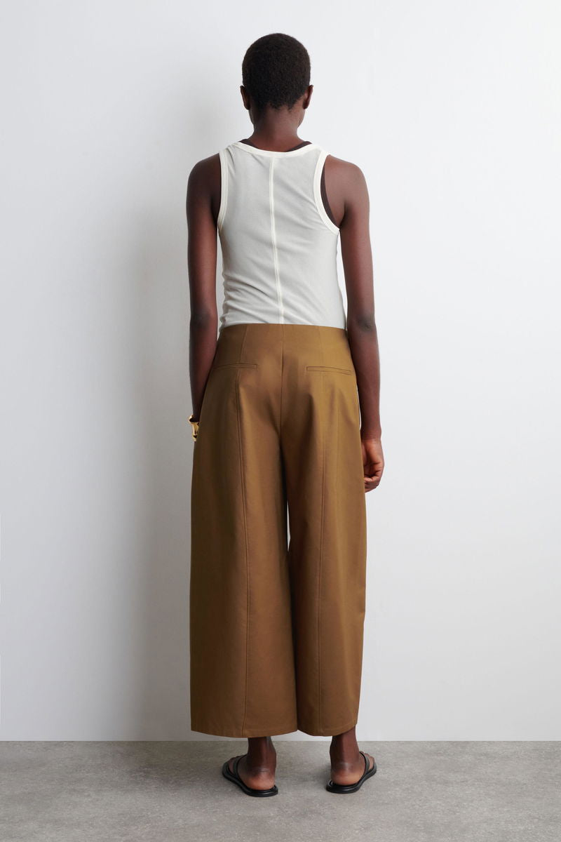 Barrel Cropped Pants