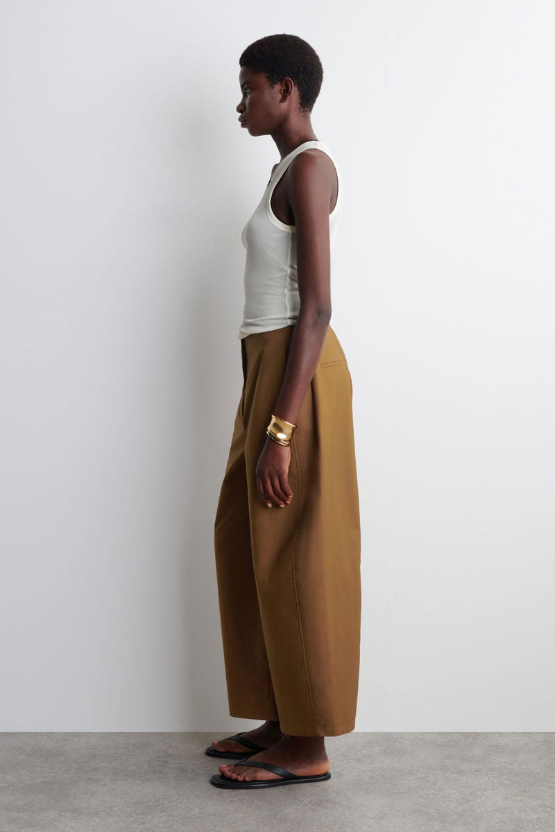 Barrel Cropped Pants