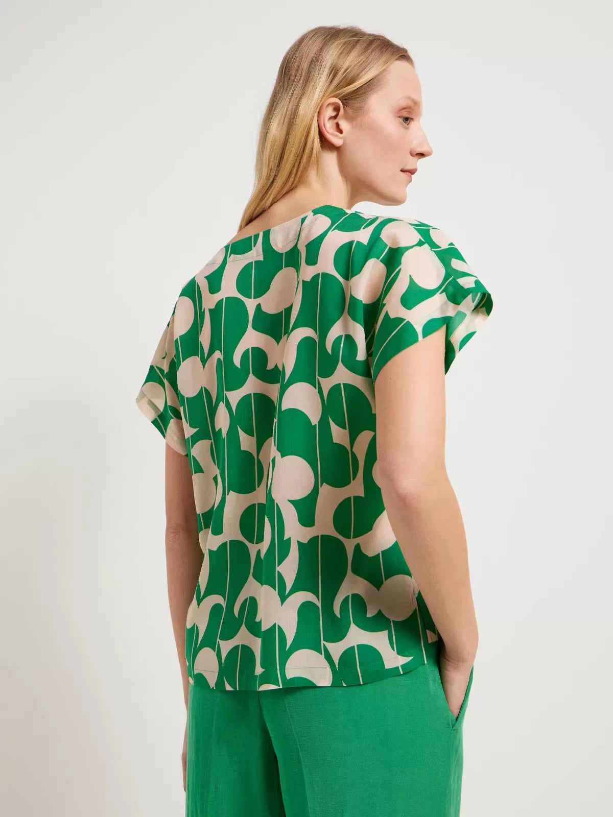 Tencel V-Neck Blouse